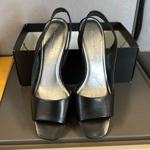 Brand new ladies Banana Republic sling sandals